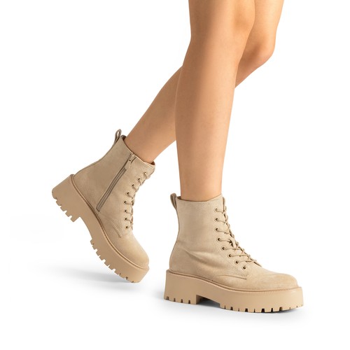 Women Lace Up Platform Low Heel Round Toe Side Zipper Combat Ankle Boots - Picture 22 of 27