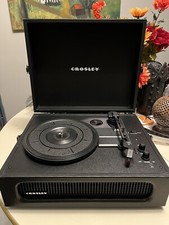 record players/home turntables