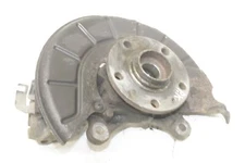AUDI Q3 8U FRONT LEFT WHEEL HUB 2.0 DIESEL 135KW 2016