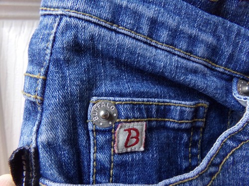 Vtg Capris 8 Girls y2k Buffalo David Bitton Medium Wash Blue Modest Denim Jeans - Picture 6 of 19