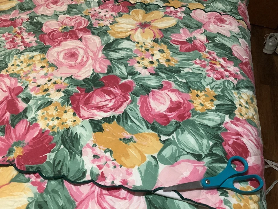 Colcha doble floral rosa brillante Croscill, 2 fundas, juego de cortinas ~ 9 piezas Foto 3 de 4