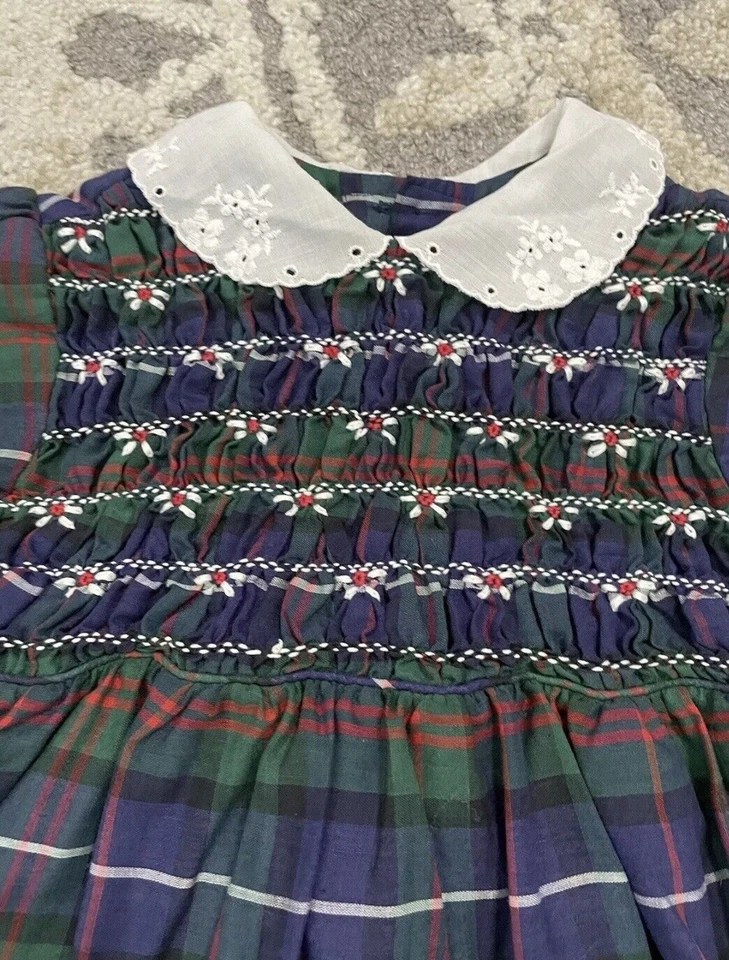 Vestido xadrez Polly Flinders Natal Ralph vintage bordado floral ilhós tartan - Imagem 2 de 4