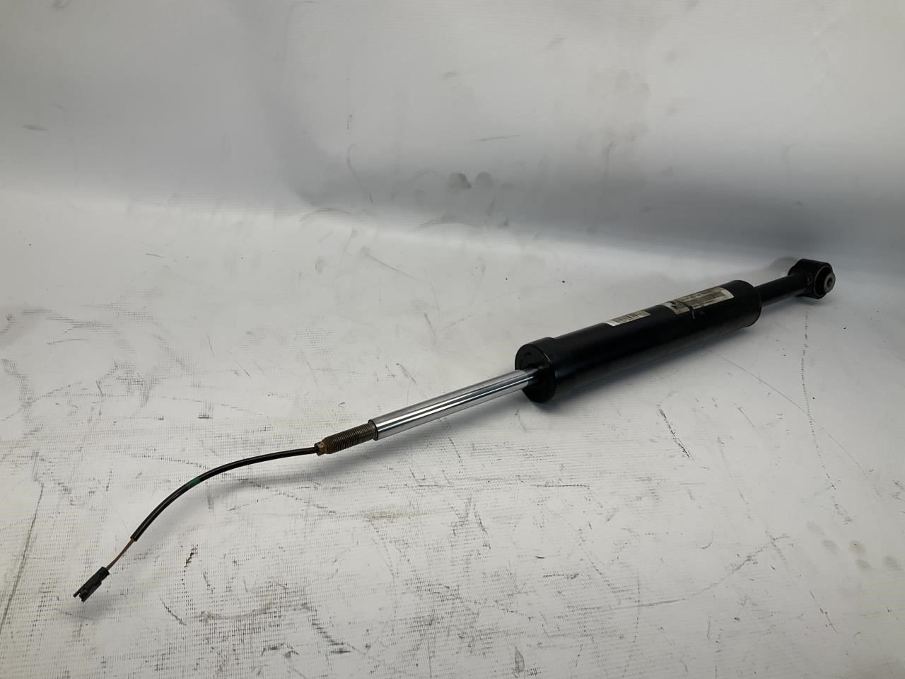 14-24 Maserati Quattroporte Rear Left / Right Strut Shock Absorber Q