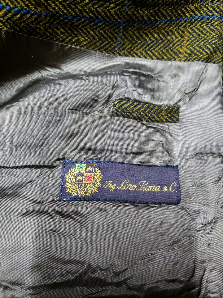 Vintage Hugo Boss cloth Loro Piana Wool Cashmere classic sport coat blazer 42R - Image 2 of 4