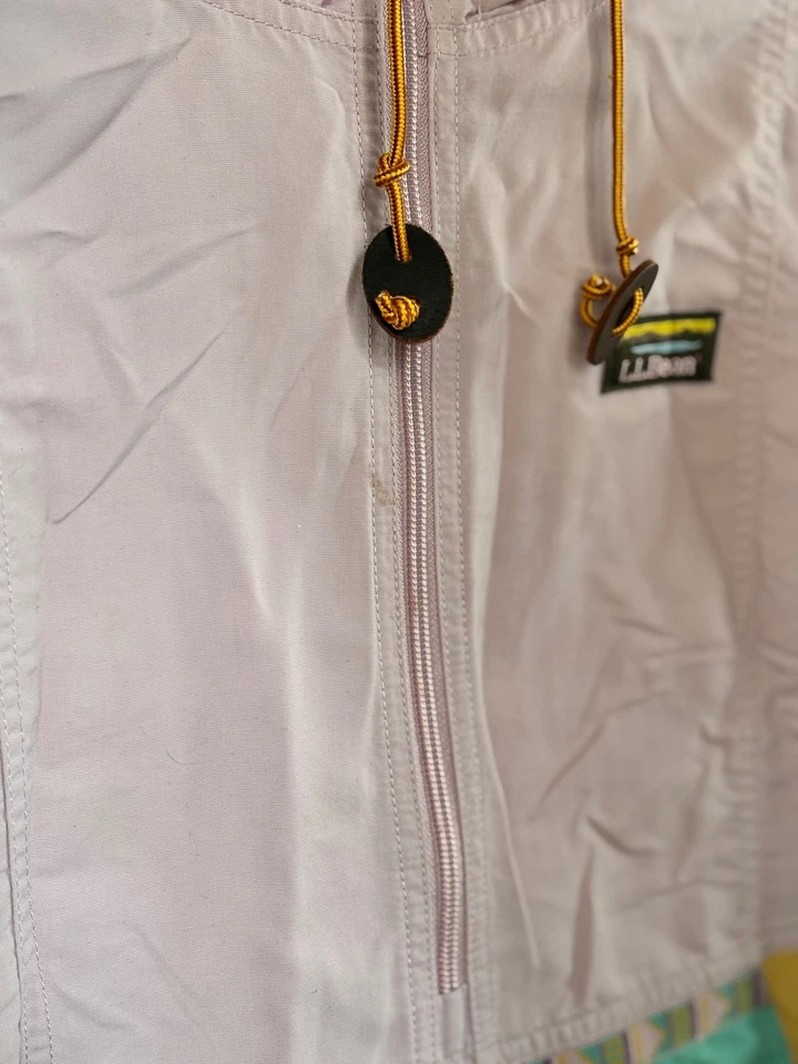 L.L. Bean Women's XL Mountain Classic Anorak - Image 3 of 4