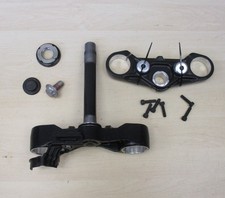 orig. KTM Duke 125 (2021-2023) Gabelbrücke komplett oben unten Gabelbrückensatz