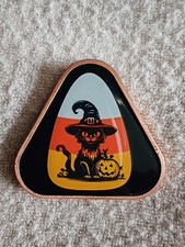 1 AVDP Ounce Fine Copper Halloween Cat Triangular Medallion/Coin