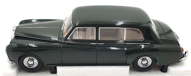Paragon 1/18 Scale Diecast PA-38217 - Rolls Royce Phantom V Brewster Green RHD - Image 4 of 4