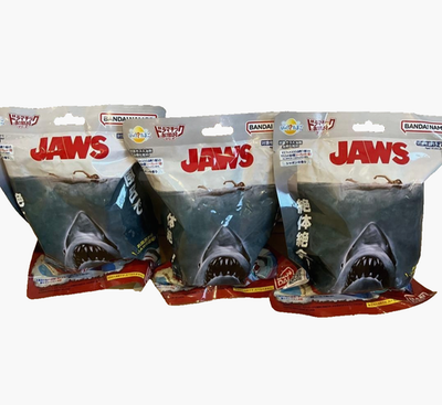 BANDAI JAWS Bath Bomb Surprise Toy Set of 3 Shark Mascot Color