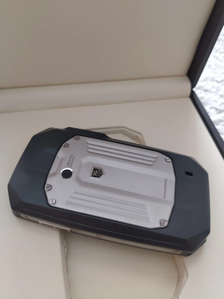 TAG Heuer Racer Sport Classic Mobile Cell Phone Genuine Luxury Smartphone Unlock - Image 3 of 4