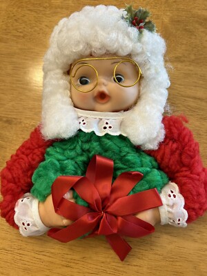 Vintage Handmade Mrs Claus Hanging Wall Yarn Art Doll Craft Cute Christmas Decor