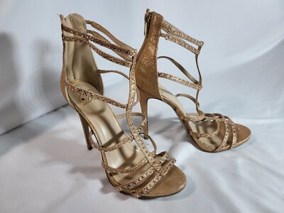 Heart in D Rose Gold Studded Zip Back 5