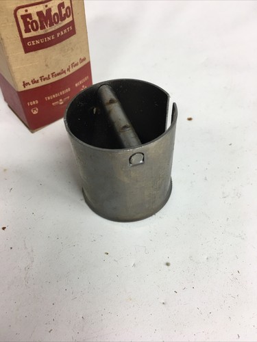 NOS 49 50 51 52 53 Ford V8 Exhaust Thermostat Control Valve OBA-9685-A - Picture 4 of 9