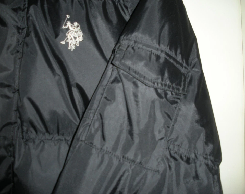 U.S. Polo Assn Puffer Jacket Black Removable Hood Front Pockets Lined Size S - Image 2 of 4