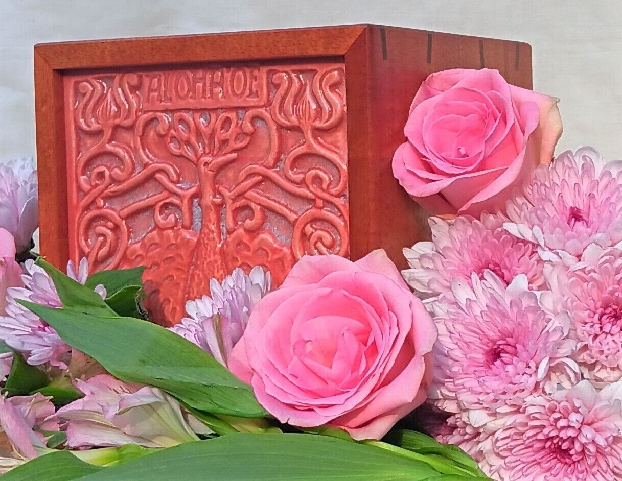 THE HONOLULU queen liliuokalani vtg hawaiian music antique art