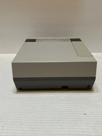 Official Nintendo Entertainment System NES-001 Console Duck Hunt / Mario Tested