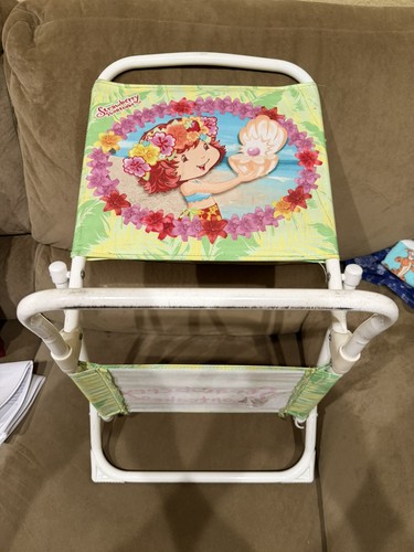 Vintage Strawberry Shortcake Cartoon Kids Y2K Kids Beach Folding Chair