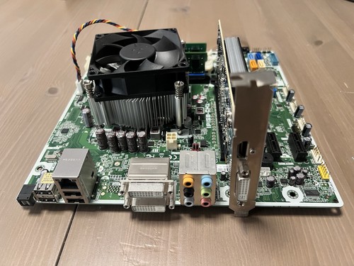 PC – Mainboard Pegatron 2AB5 (H67, Sockel LGA1155) + CPU i5/GPU /RAM 4GB+Kühler