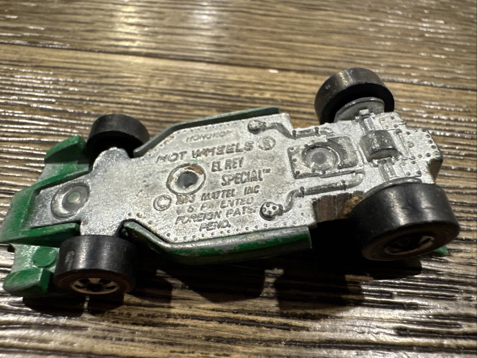 De colección Hot Wheels Redline 1973 El Rey Special Dunlop verde Hong Kong eje doblado Foto 3 de 3