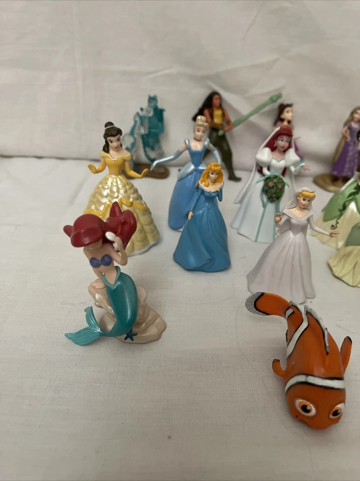 MINI MUÑECA DISNEY PRINCESA MODA SORPRESA RAPUNZEL CENICIENTA TIANA BELLE ARIEL Foto 2 de 4