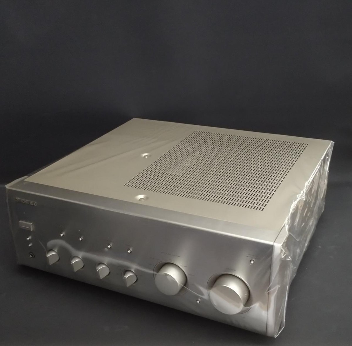 NEC A-10 TYPE III Integrated Amplifier Condition: Good, From