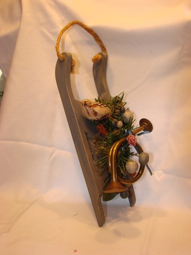 HD15 COUNTRY BLUE SLED WALL HANGING - INCLUDES BIRD & FRENCH HORN - Picture 2 of 5