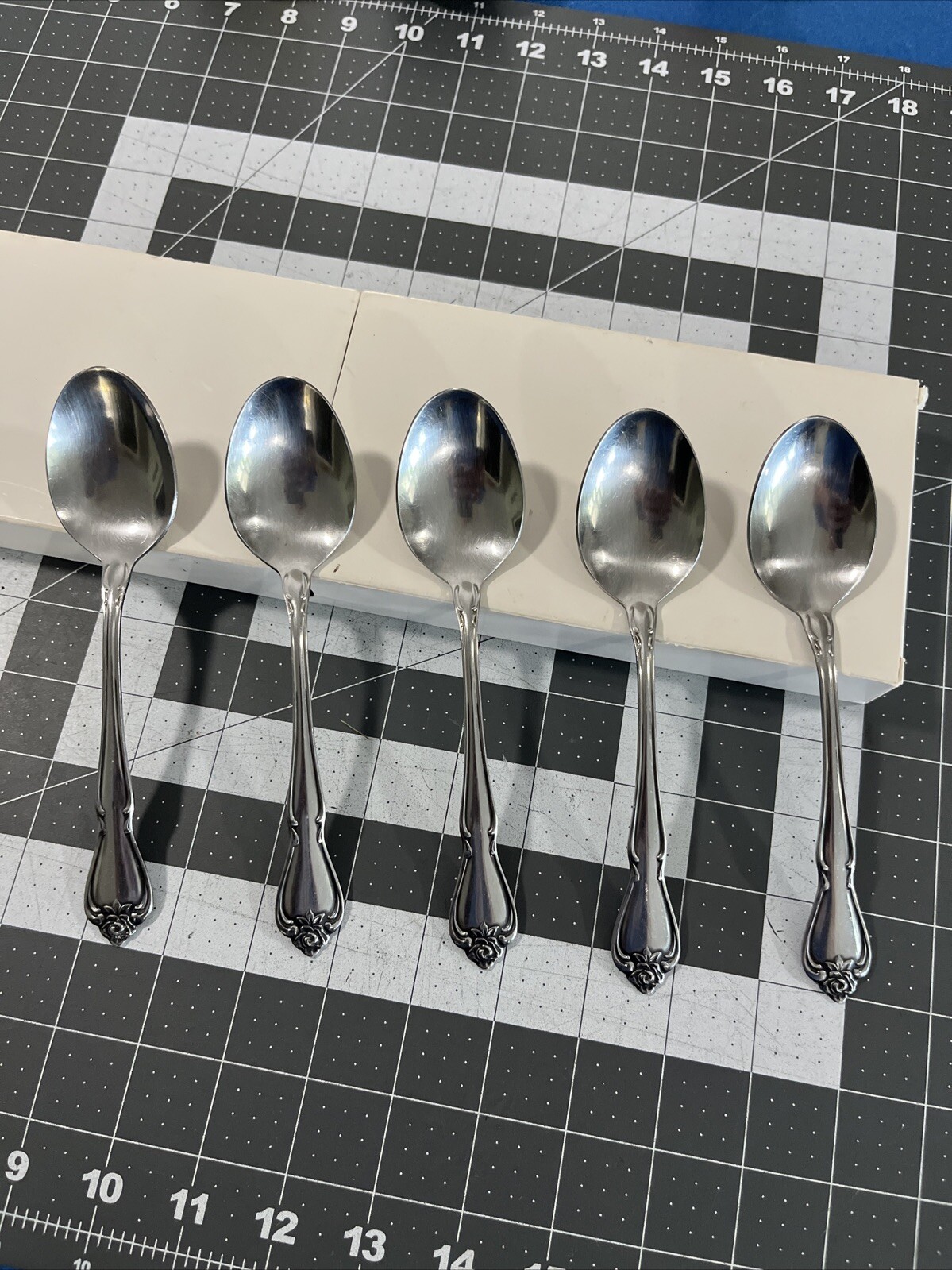 Oneida ARBOR ROSE (5) Oval Spoons TRUE ROSE 1881 Rogers Ltd Stainless Flatware