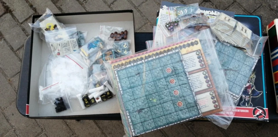 Super Fantasy - Assalto dei Brutti Musi – Gioco di ruolo in scatola - Red Glove - Immagine 2 di 3