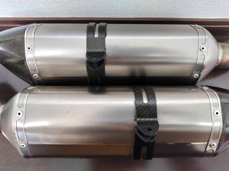 Silenciador antideslizante de titanio Akrapovic para Ducati 1098 1098R 1198 848 Foto 3 de 4