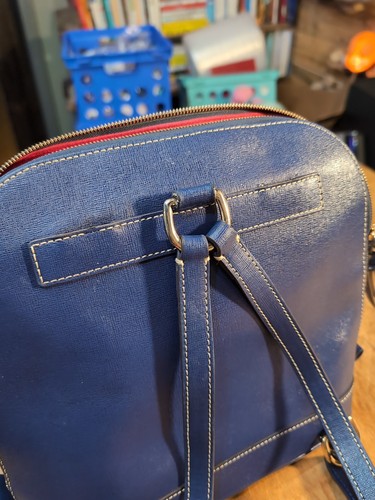 Mochila Dooney & Bourke Saffiano con cremallera - Hermoso estado - Sin asa superior - Imagen 3 de 7