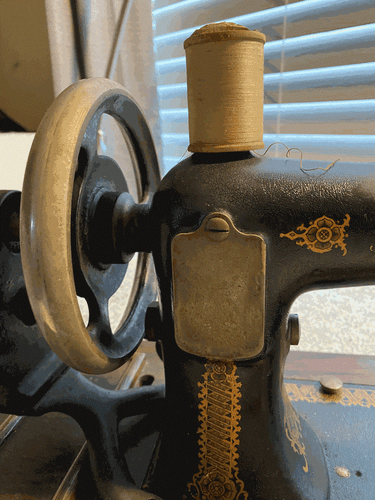 Early 1900's Antique Macy's hand crank sewing machine - Red Star very rare - Picture 21 of 22