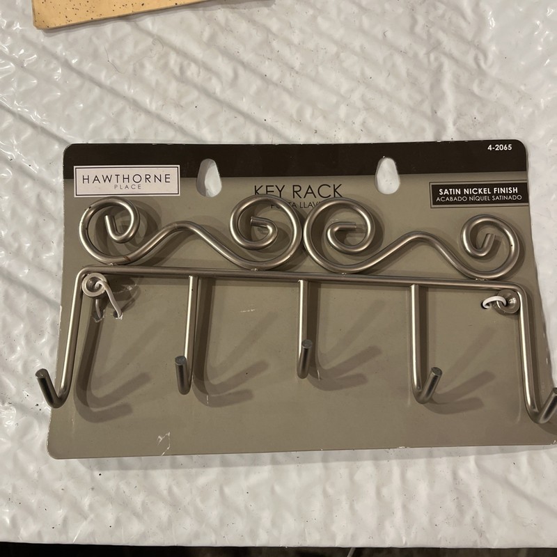 Mainstays Satin Nickel 5 Hook Decorative Scroll Wall Mounted Key Rack
