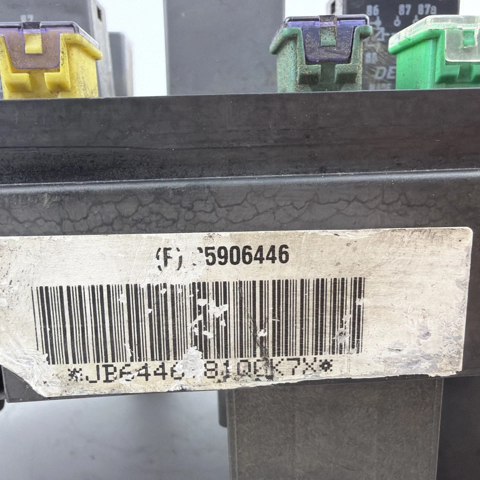 05-09 Chevrolet Uplander 3.9L Motor Fusibles Caja Relé Conexión Mod. ID- 25906446 Foto 4 de 4