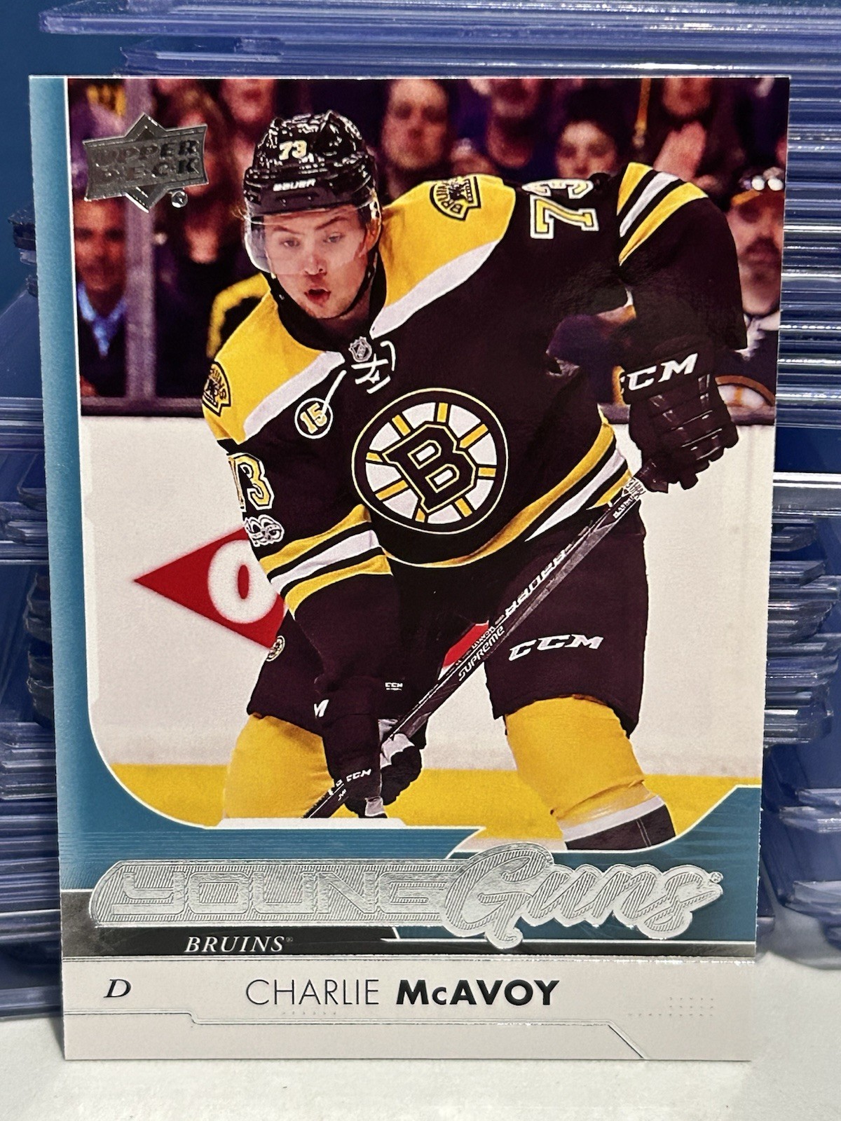 2017-18 Upper Deck - Young Guns Charlie McAvoy #242 (RC) Bruins
