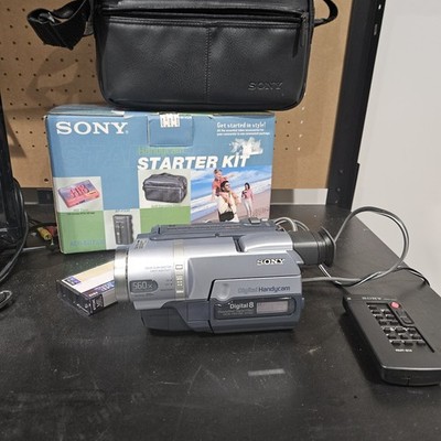 Sony DCR-TRV140 Handycam Digital8 Camcorder 20x/560x NightShot USB 2.5'' W Kit
