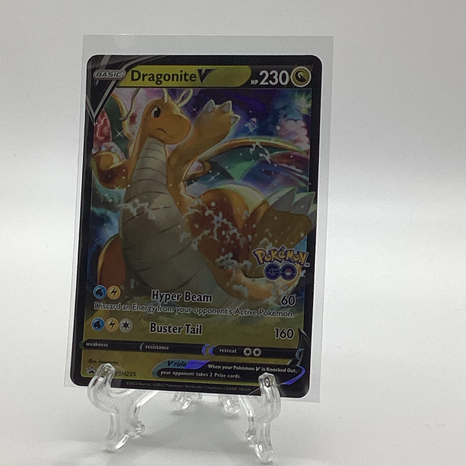 Dragonite V SWSH235 NM Holofoil Promo Rare Pokemon Card