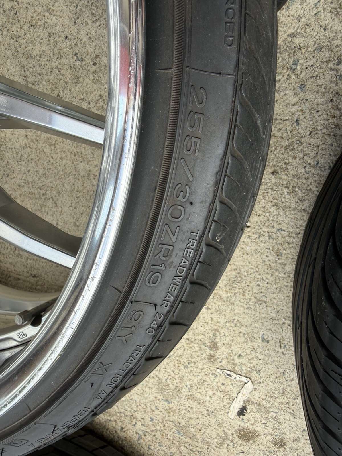 Acura NSX Front Wheels 2 pcs