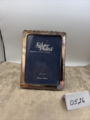Silver Plated 5'' x 7'' (13cm x 18cm) Photo Frame