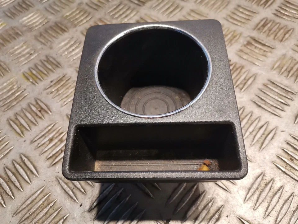 Portavasos MERCEDES-BENZ W169 A 200 TURBO 1696830294 Foto 2 de 4