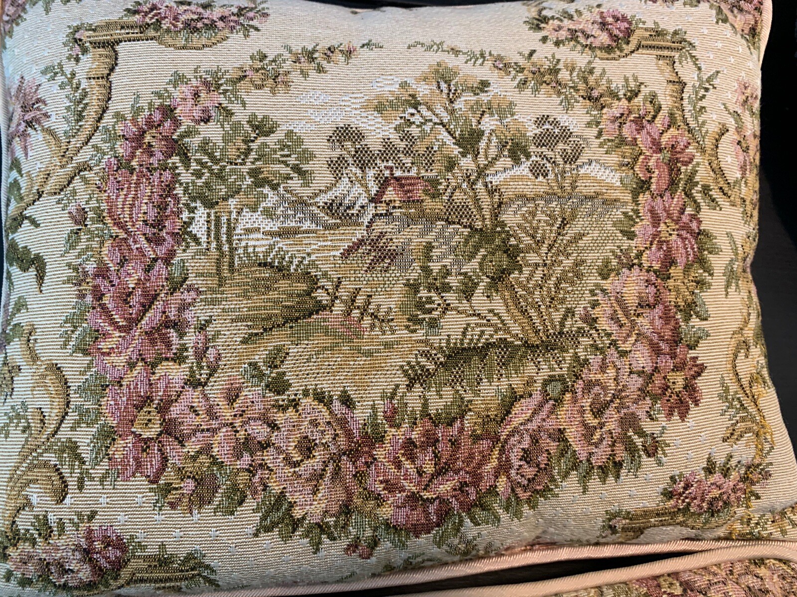 Picture 3 of 4