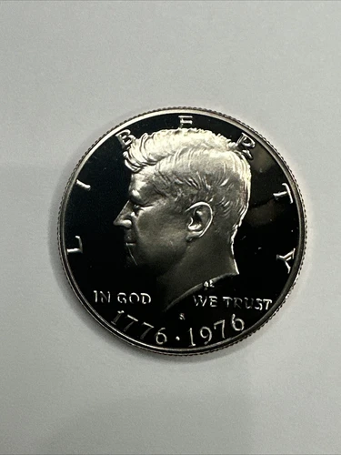 1976 S Kennedy Half Dollar 40% Silver Gem Cameo Proof Bicentennial
