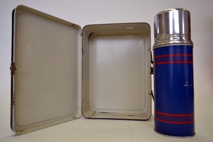 the american thermos bottle company lunch box