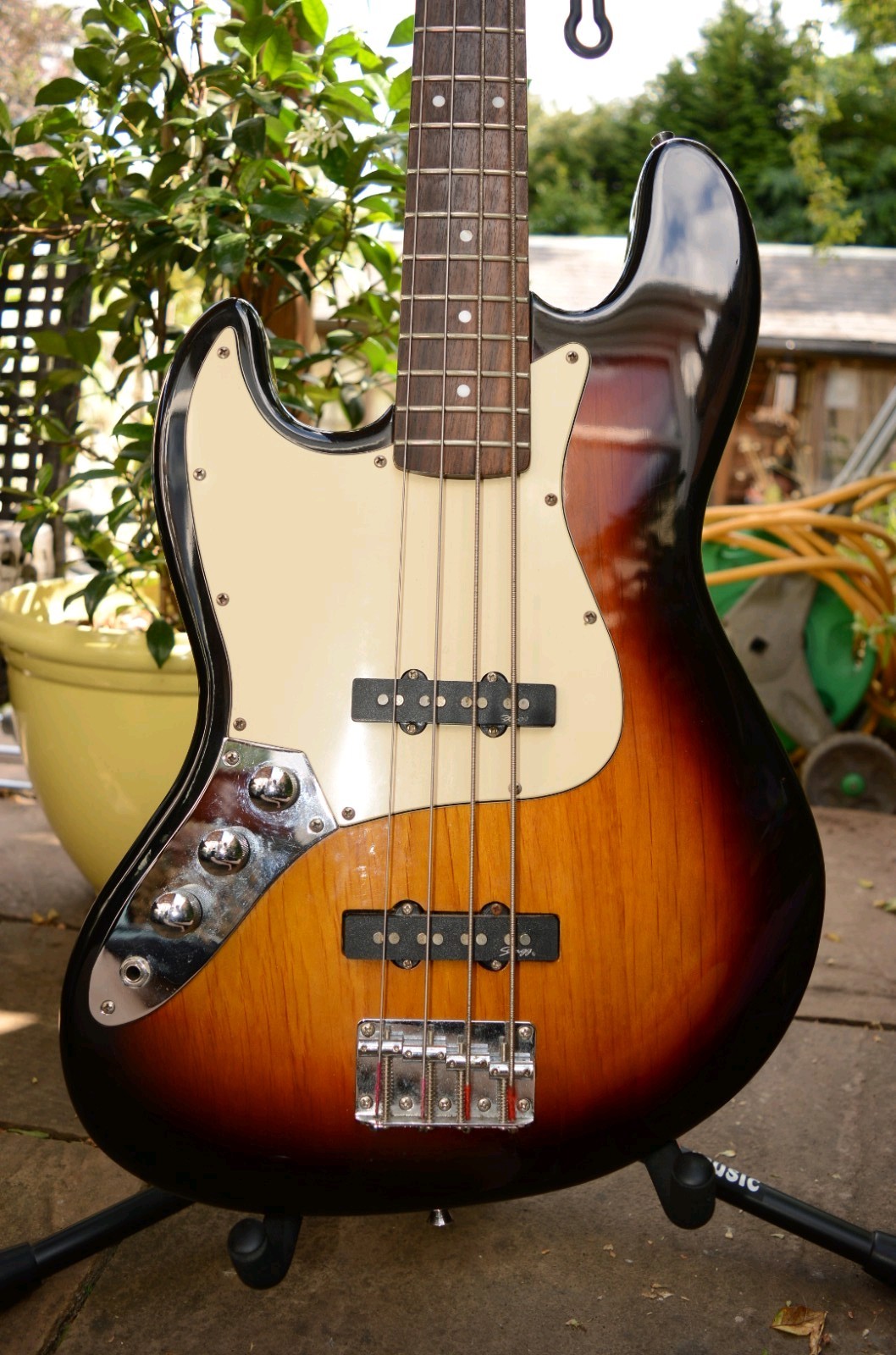 Stagg Jazz Bass