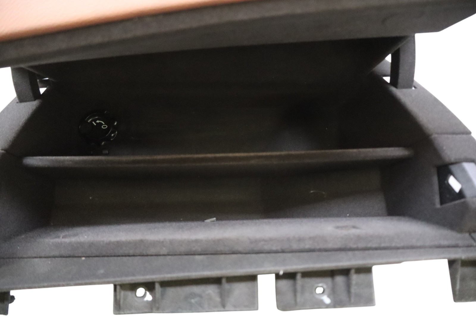 14-17 Maserati Quattroporte M156 Front Dashboard Dash Glove Box Glovebox Oem