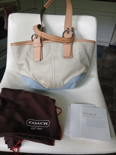 Vintage Coach Soho 4428 With Papers And Dustbag