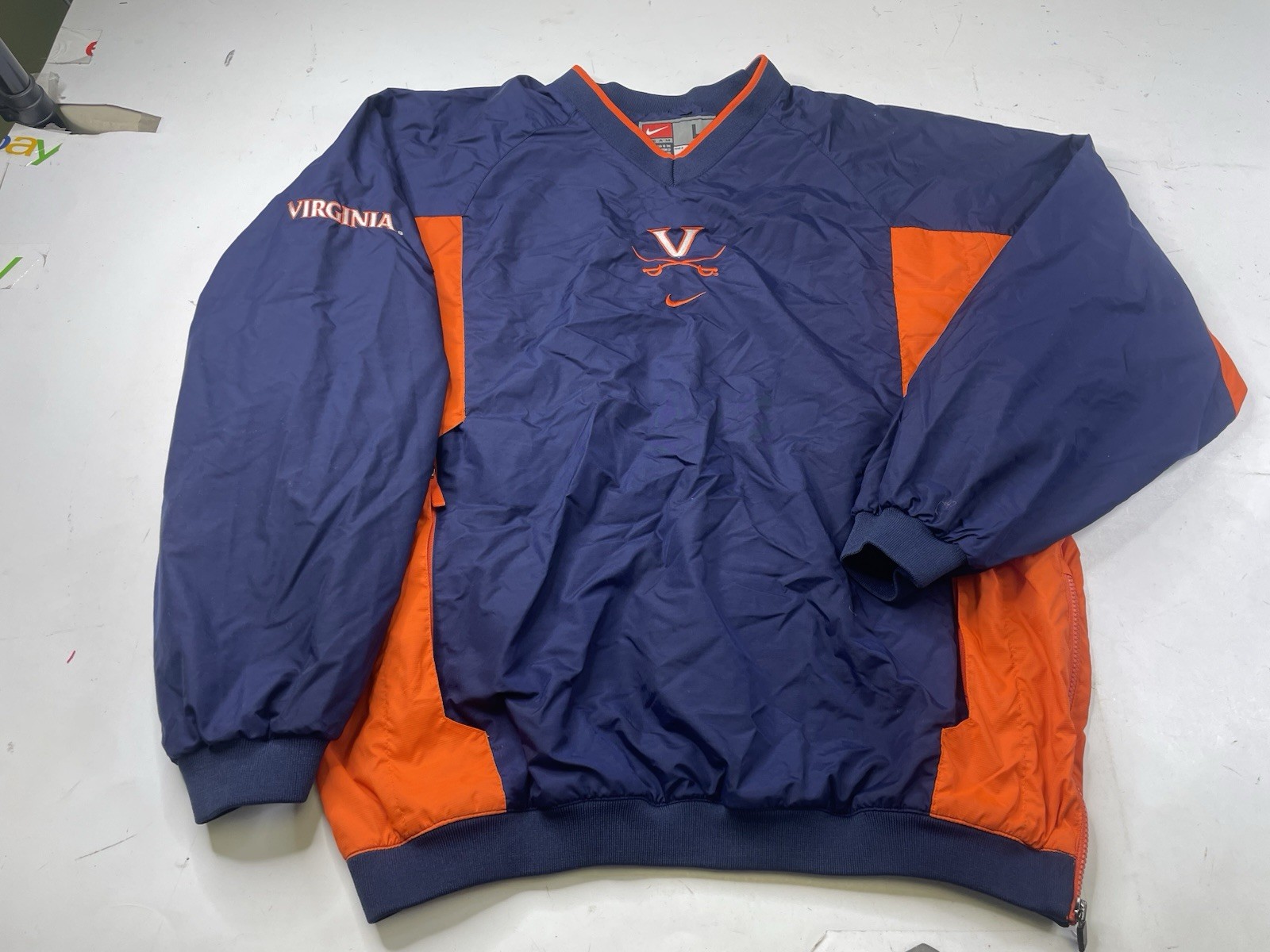 SACAI X NIKE Giacca a vento vintage Nike Virginia Cavaliers grande pullover centrale swoosh