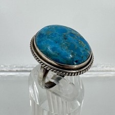 Artisan Made Sterling Silver Oval Turquoise Ring 0.9  7.2g - Size 8