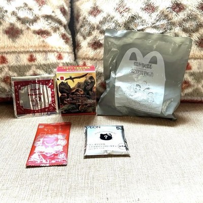 Happy Set Goods Joyful Snoopy Coaster Ion Hello Kitty