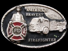 IG03133 VINTAGE 1986 AMERICA'S BRAVEST FIREFIGHTER BELT BUCKLE
