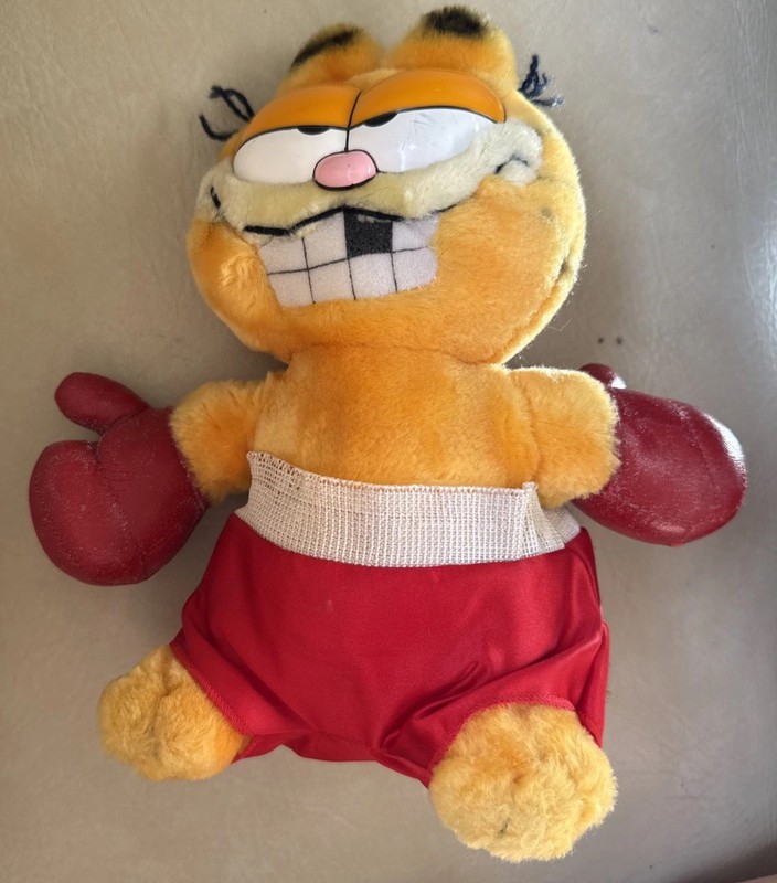 Garfield Cat Boxing Boxer w/ Gloves 9" Plush Stuffed Toy Fun Farm Vintage 1981